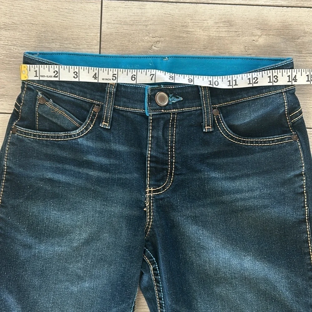 Wrangler Q Baby boot cut jeans size 3/4 x 32 cowgirl western